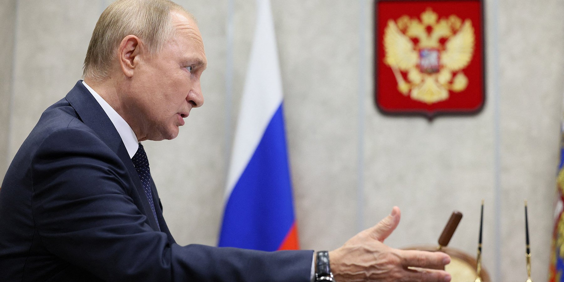 Во&nbsp;время обращения к&nbsp;россиянам Путин предупредил Запад, что готов использовать оружие массового поражения. И&nbsp;по&nbsp;его словам, «это не&nbsp;блеф» (Фото: Reuters)