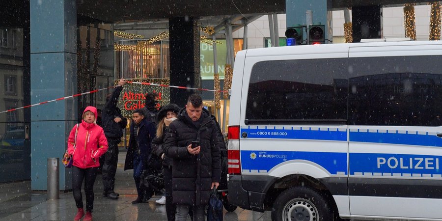 Москвич взял в заложники