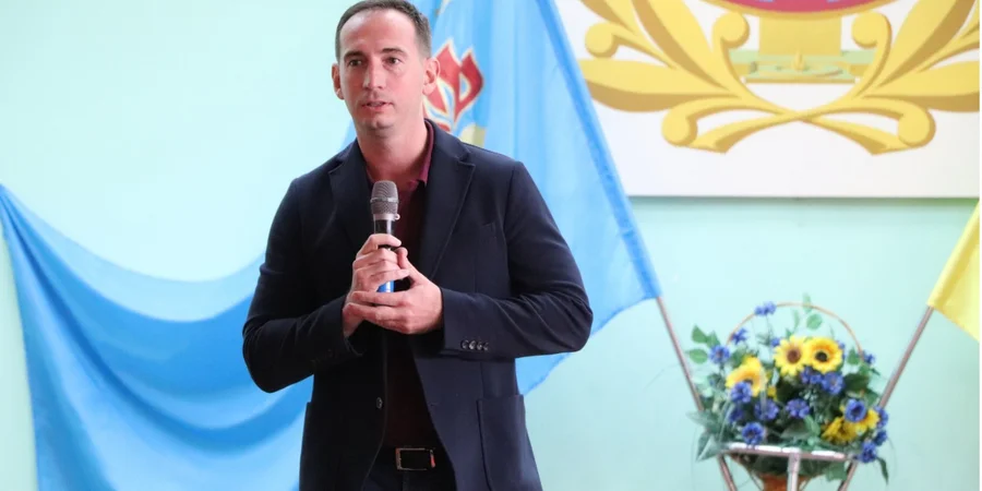 Уходит по собственному желанию. С меткомбината Ахметова и Новинского увольняется руководитель Дмитрий Липпа, Каметсталь, Метинвест, Ринат Ахметов, Вадим нОвинский