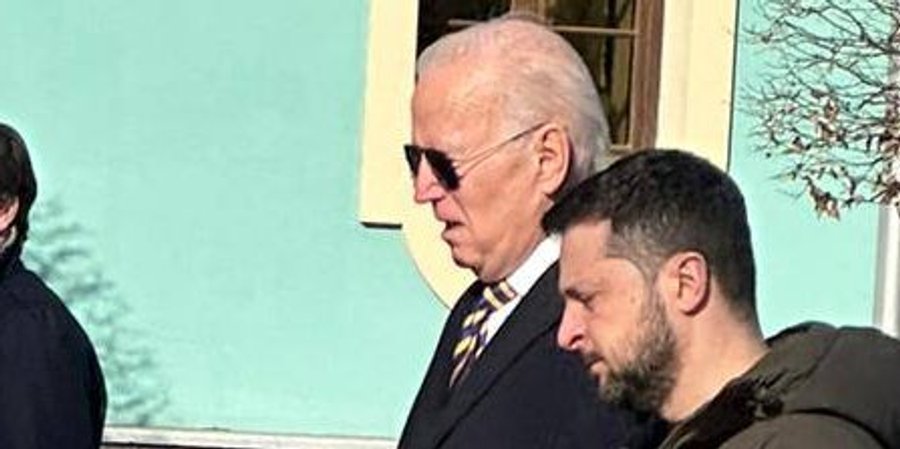 Байден приехал в киев