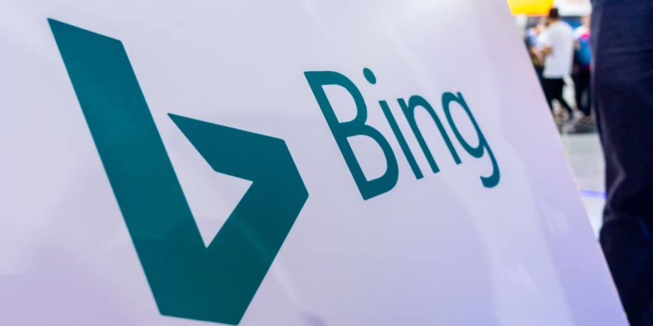 Штучний інтелект від Microsoft не витримує тривалого спілкування з користувачами (Фото: REUTERS/Stringer A)