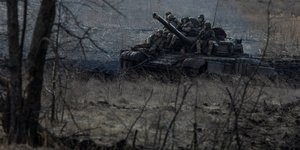 Український танк на бахмутському напрямку (архівне фото) (Фото:REUTERS / Oleksandr Ratushniak)