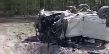 Remains of the car in which Zakhar Prilepin was driving (Photo: A screenshot of the video from Telegram)