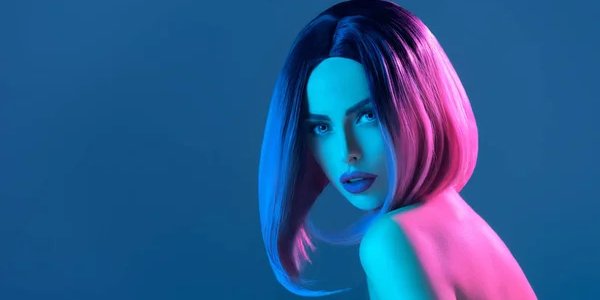 Оголені картинки за допомогою Adobe Firefly генерувати буде не можна (Фото: AntonLozovoy/)