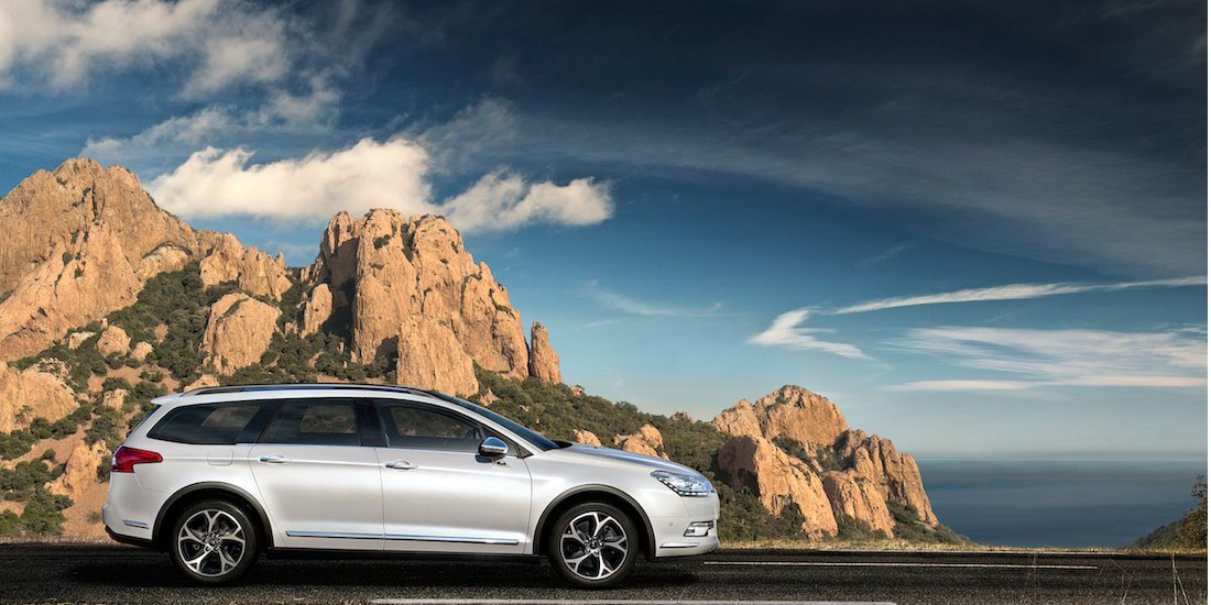 Три лучших дизельных универсала с АКПП не старше 2010 года и не дороже $8000. Они вас не разорят - фото