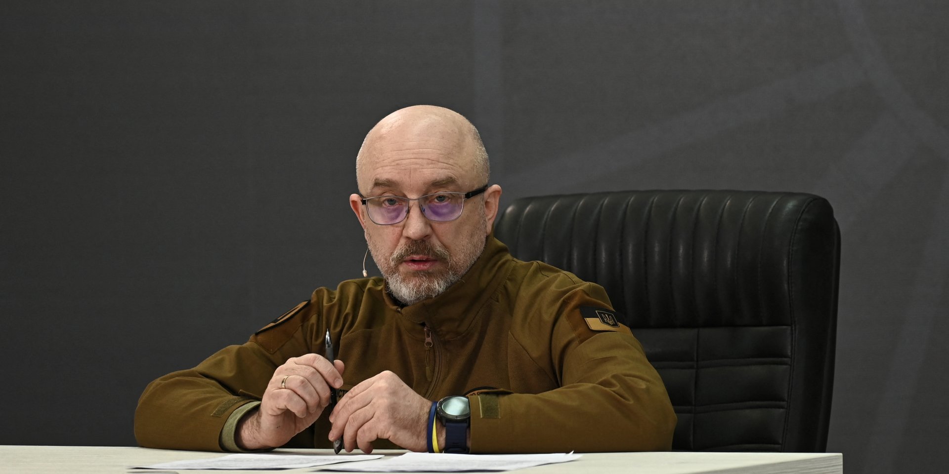 Reznikov emphasized that Ukraine needs to prepare air defense to winter (Photo: REUTERS / Viacheslav Ratynskyi)