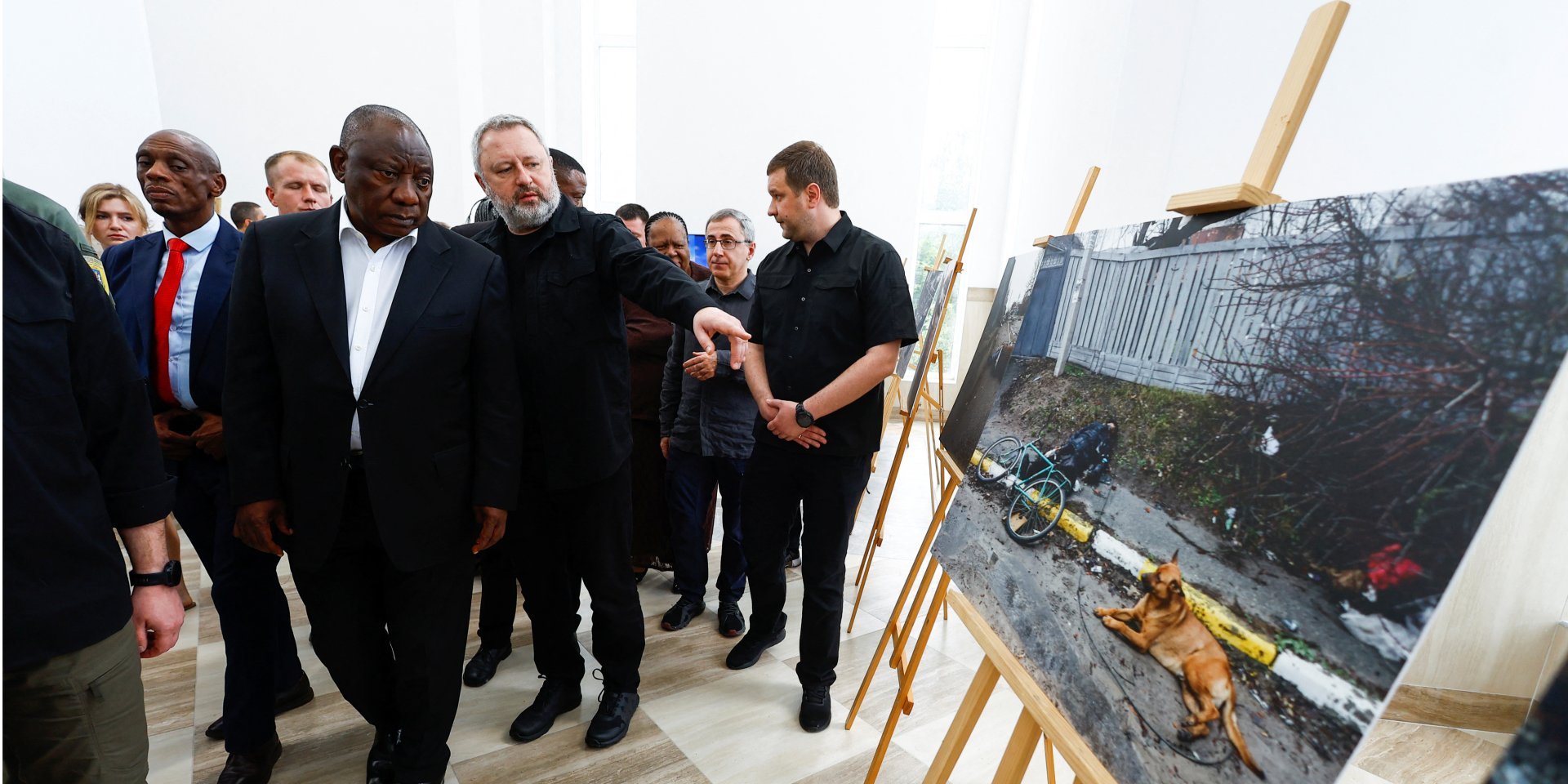 South African President Cyril Ramaphosa visited Bucha (Photo: REUTERS/Valentyn Ogirenko)