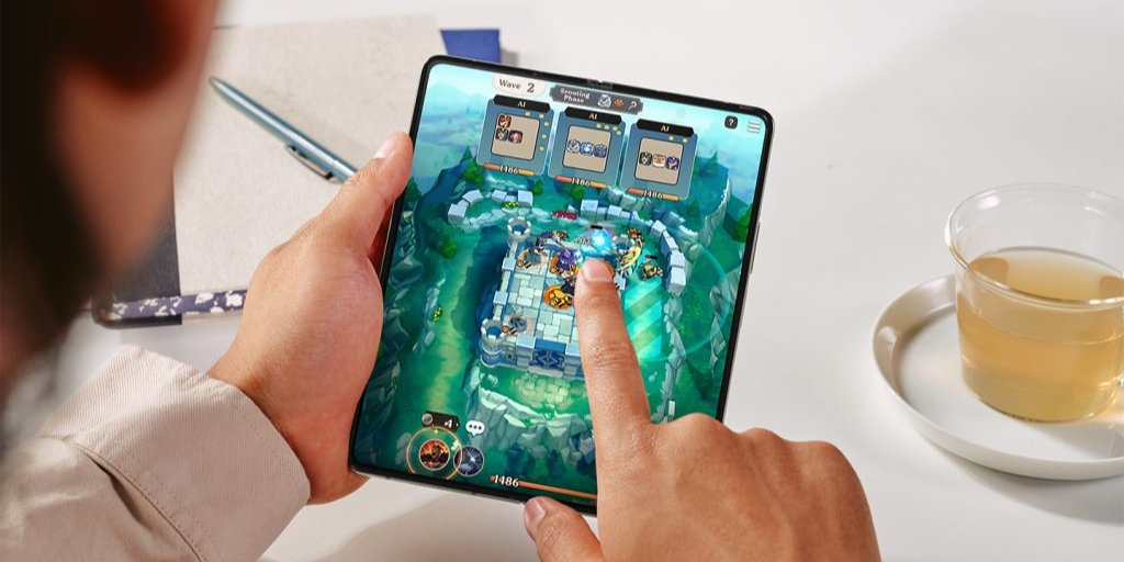 Вартість флагманського смартфона складе $1799 (Фото: Samsung)