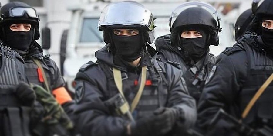 Russian National Guard trains to suppress unrest in Russia and Belarus