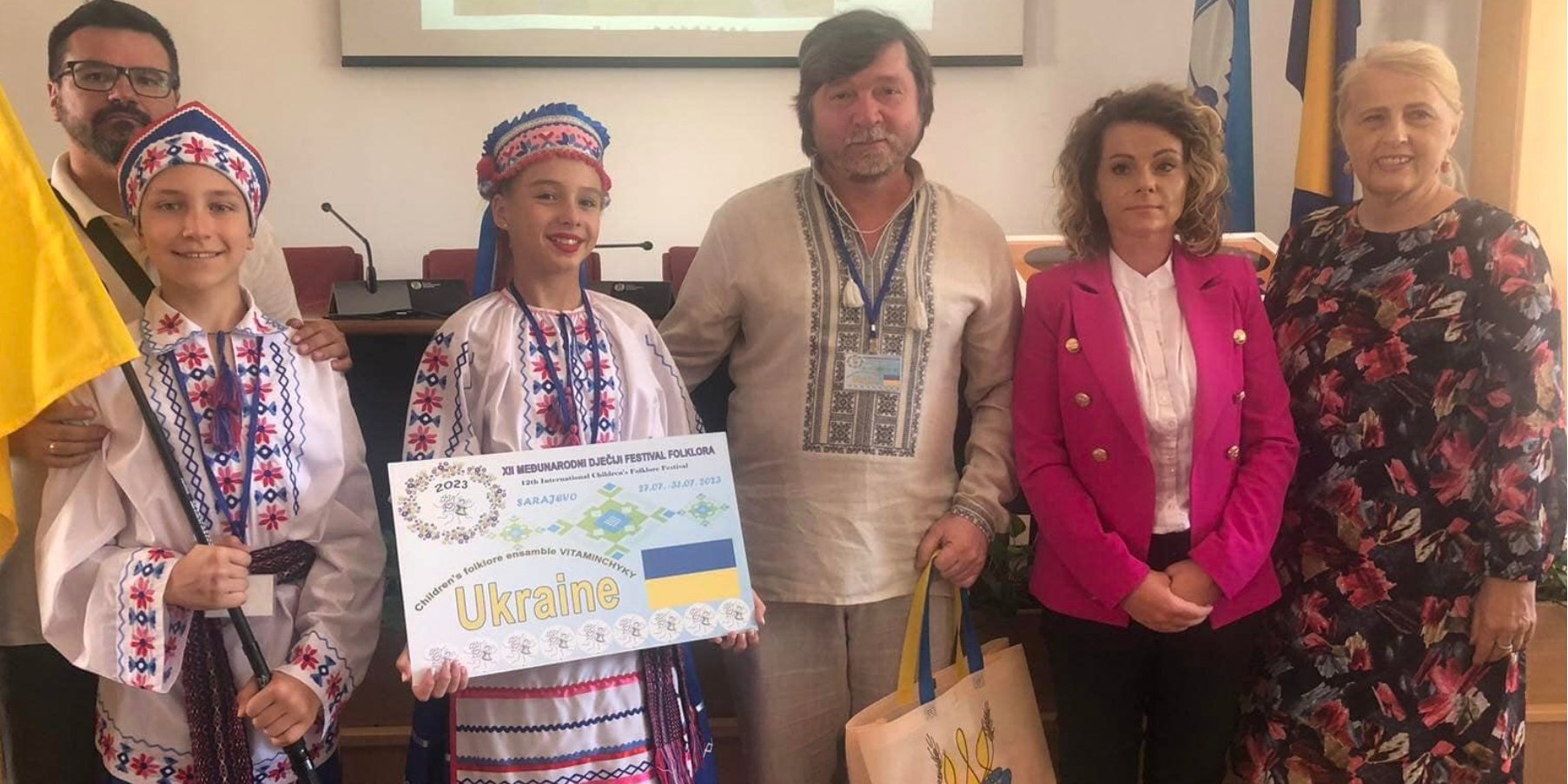 Діти відвідали фестиваль в Сараєво (Фото: Facebook Олег Мельник)