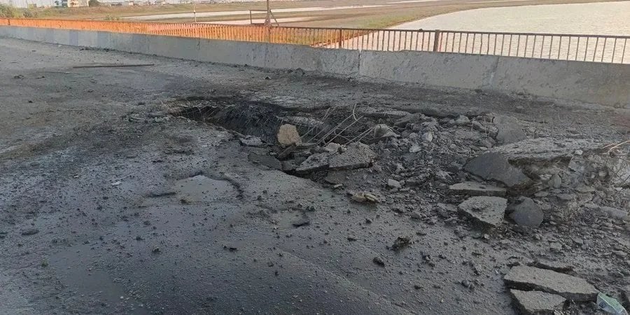 Consequences of the attack on the Chonhar Bridge on June 22 (Photo: Russian-installed leader of&nbsp;the Kherson region Vladimir Saldo via Telegram/Handoutvia Reuters)