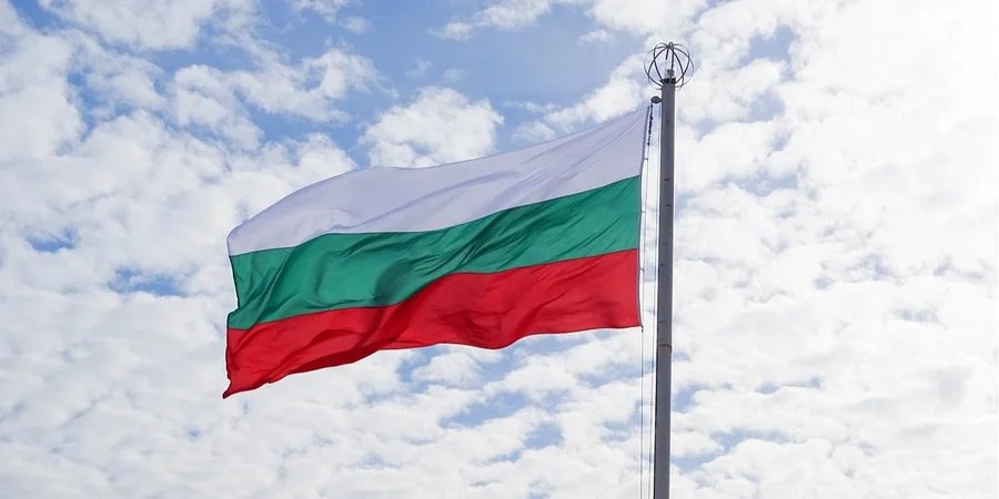 Flag of Bulgaria (Photo: Viktor Sapozhnikov / Pixabay)