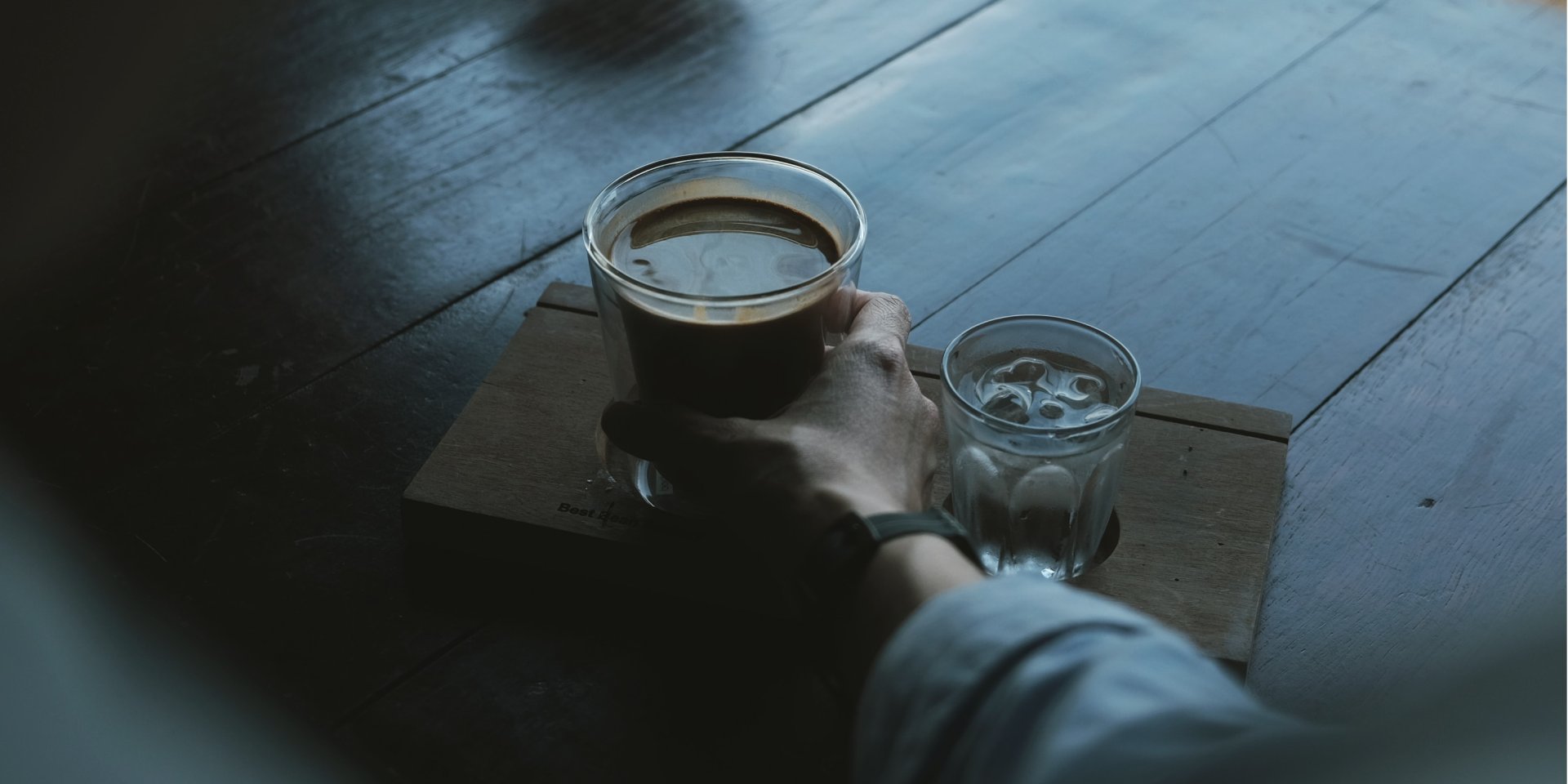 Насыщайте свое тело энергией, с помощью этих утренних ритуалов (Фото: Lex Sirikiat/Unsplash)