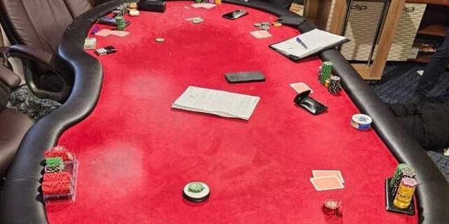 Луцкий суд назначил 170 000 грн штрафа организатору подпольных игр в покер (Фото: Волынская областная прокуратура)
