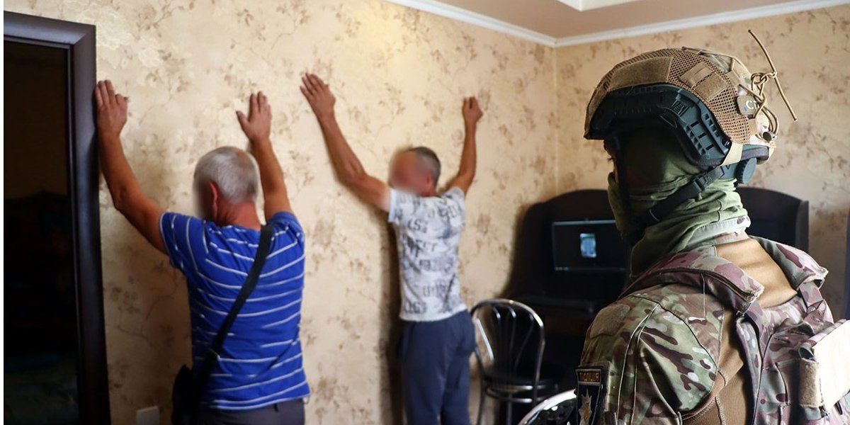 Зловмисники організували в прифронтових містах Донецької області два підпільні казино (Фото: dn.npu.gov.ua)