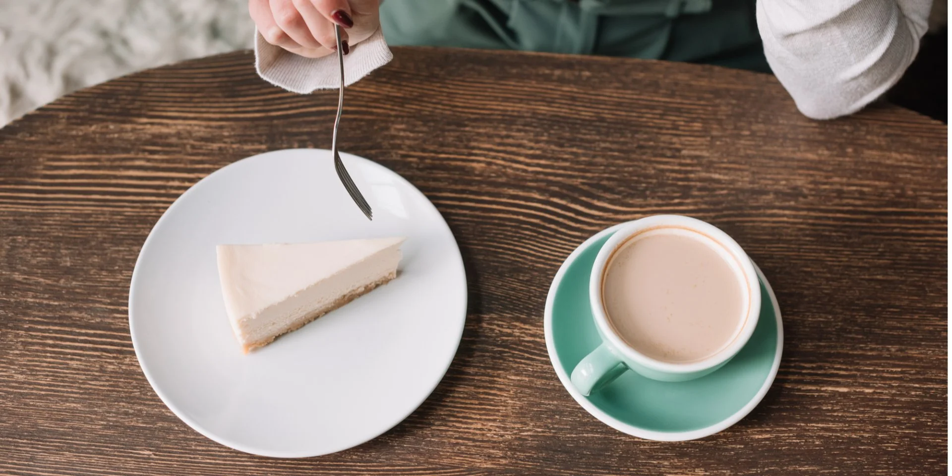 Желейный молочный торт 