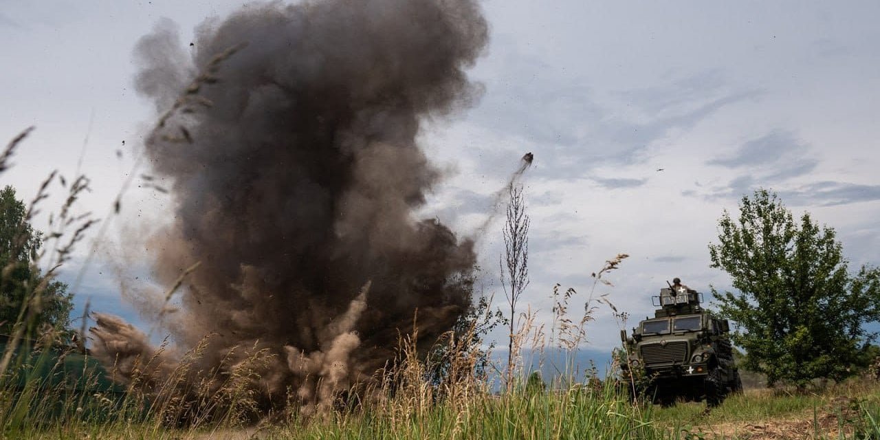 Ukraine s advance towards Tokmak may accelerate news / The New Voice