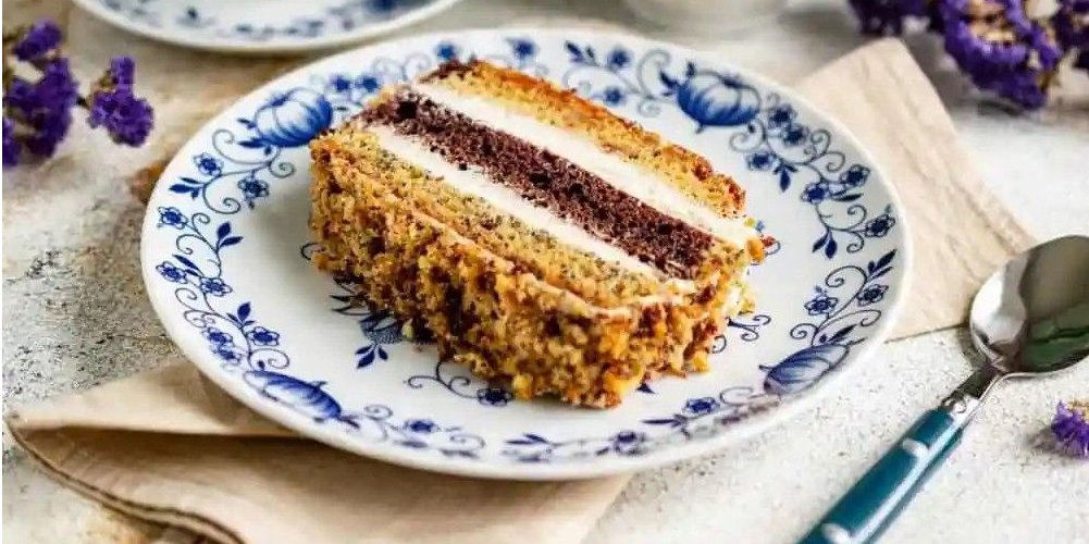 Рецепт простого Королівського торта: вас очікують смакові феєрверки (Фото: gospodynka)