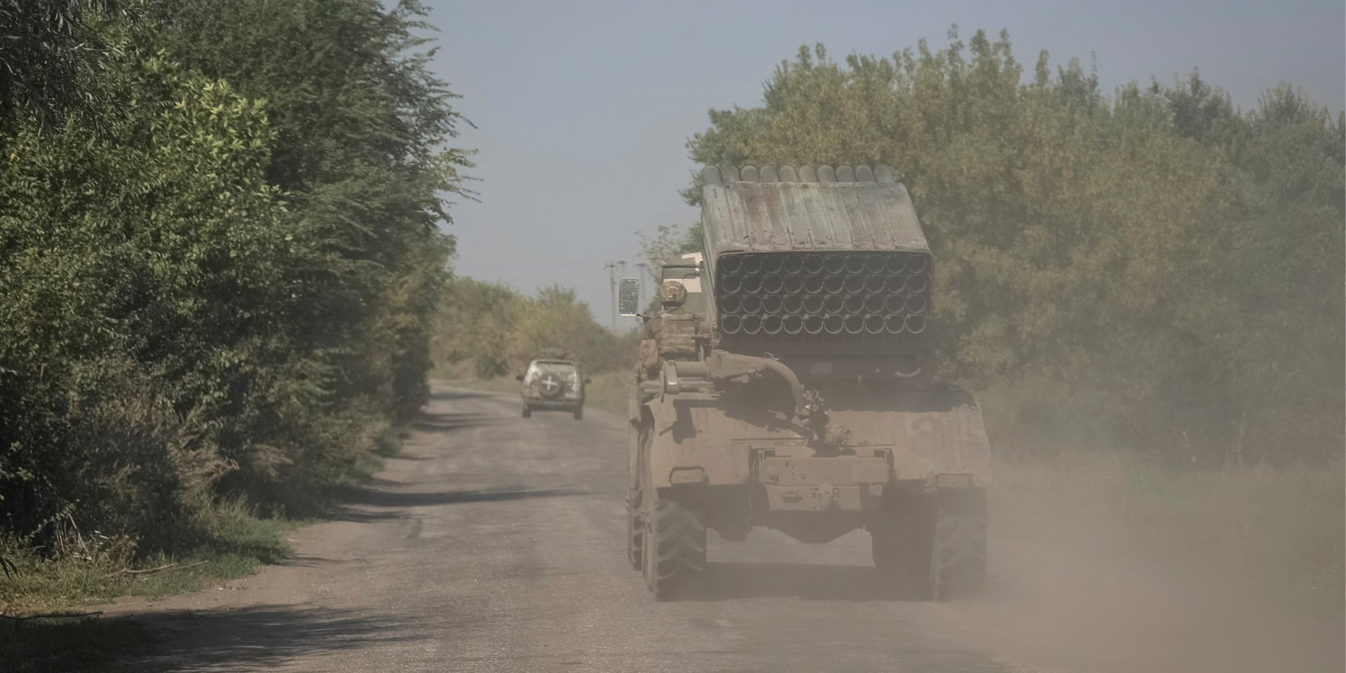 As fighting continues in south, Ukrainian military digs in near Verbove after seizing back territory from Russians (Photo: REUTERS/Oleksandr Ratushniak)