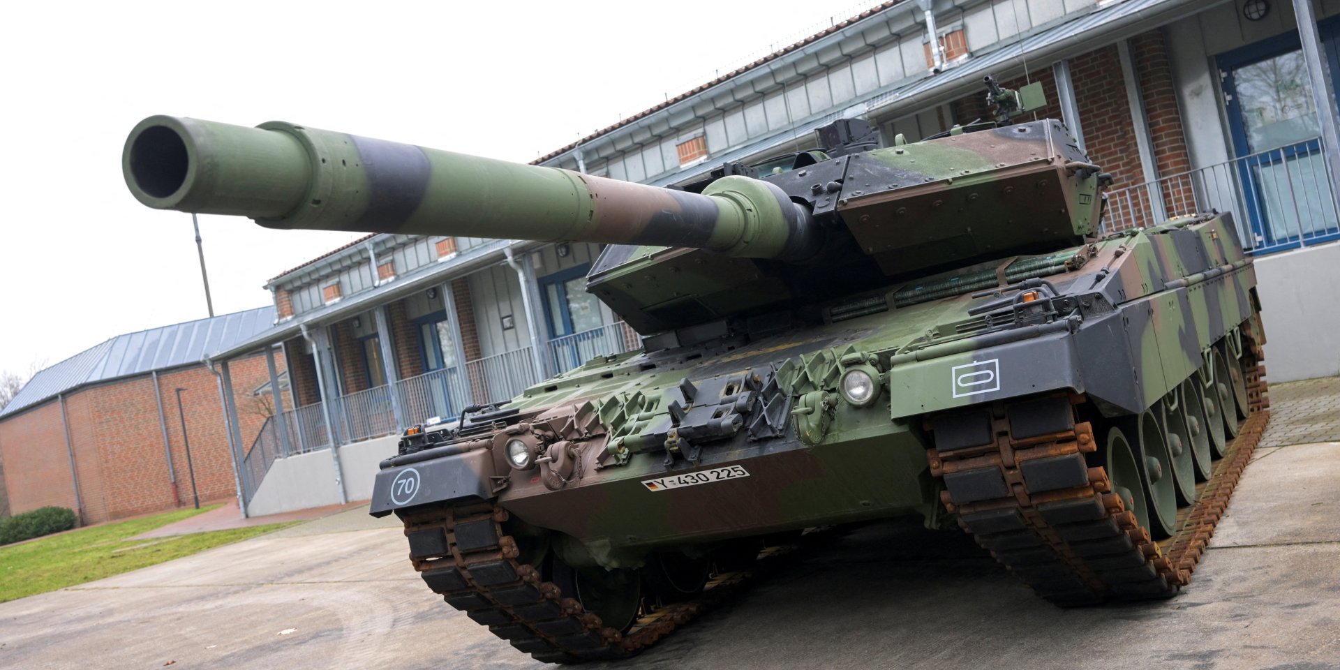 Tank Leopard (Photo: REUTERS/Fabian Bimmer)