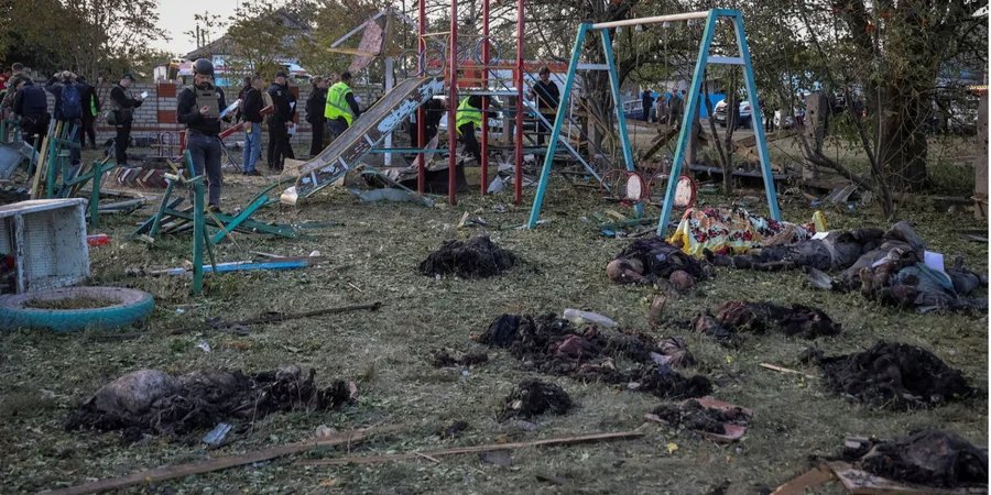 The Russian Federation launched a rocket attack on a cafe and a shop in the village of Hroza, there were vigils there, 52 people were killed (Photo: Vyacheslav Madiyevskyy/Reuters)