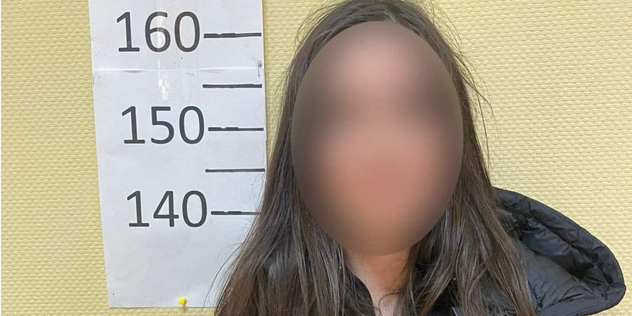 В Киеве женщина ездила по полосе встречного движения в комендантский ...