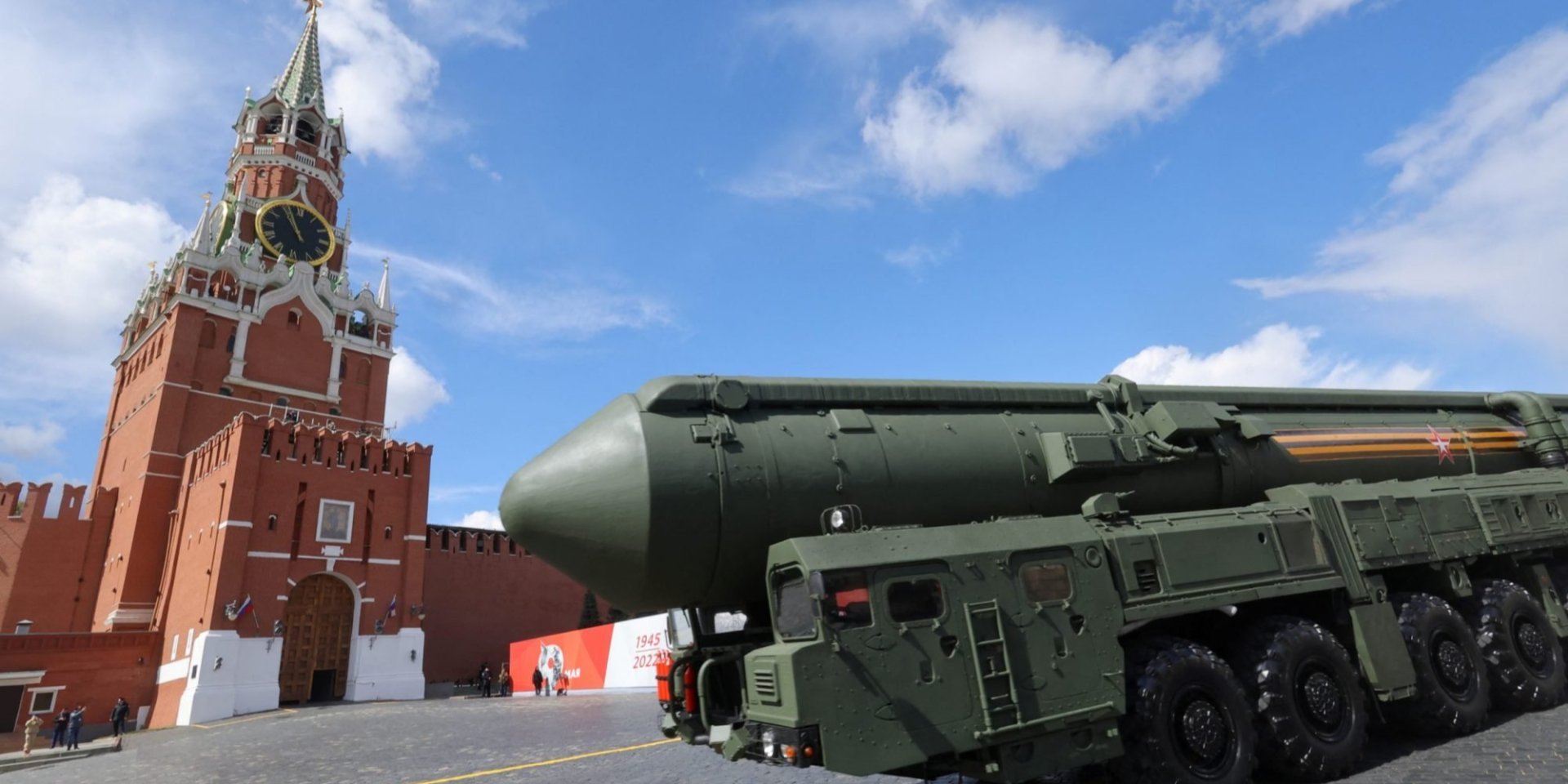 Russian nuclear weapons on parade in Moscow (Photo: EternalGlory0/Twitter)