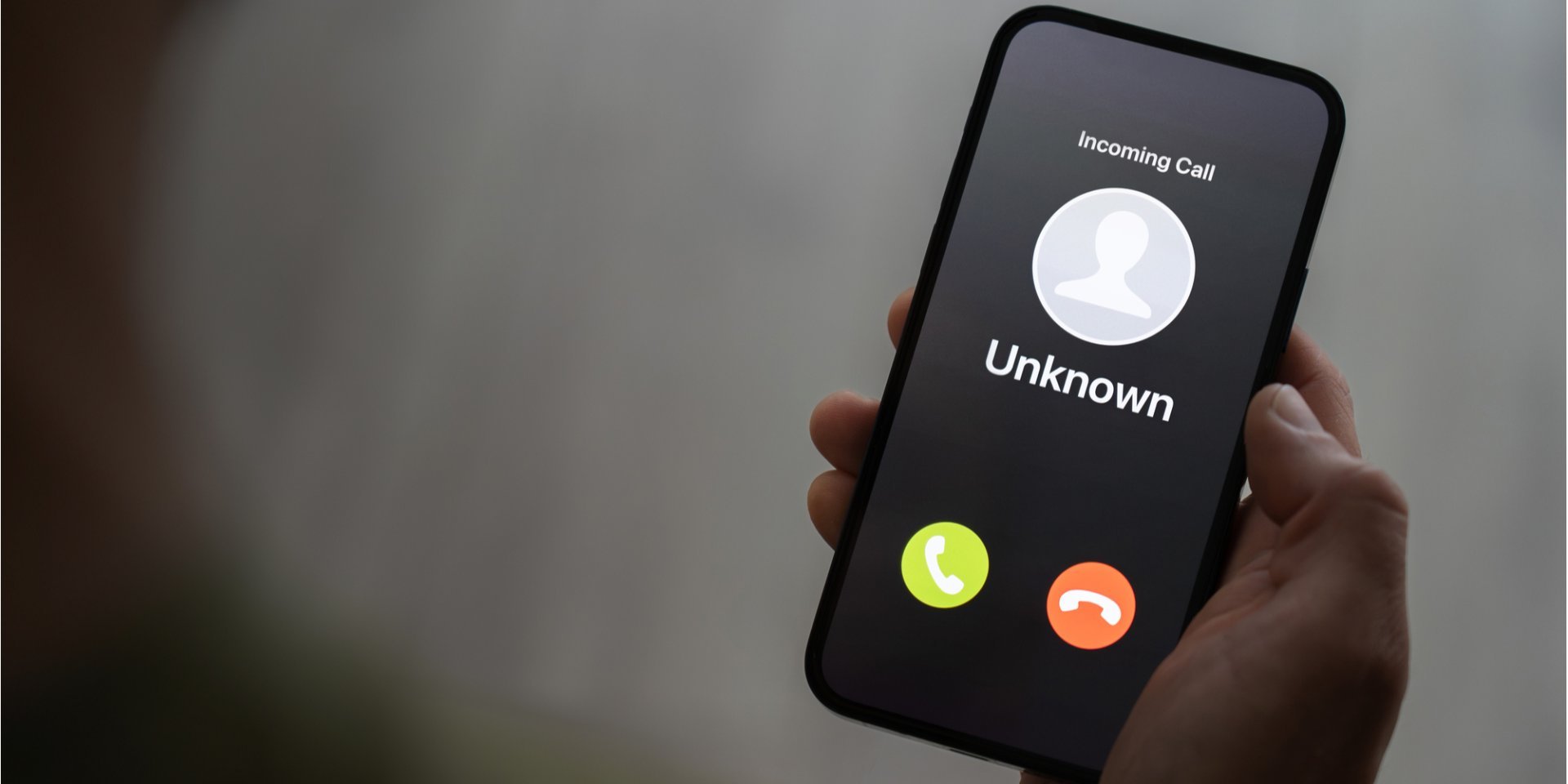 «Вам звонит служба безопасности банка». Как распознать интернет-мошенничество с первых слов — советы экспертов - фото