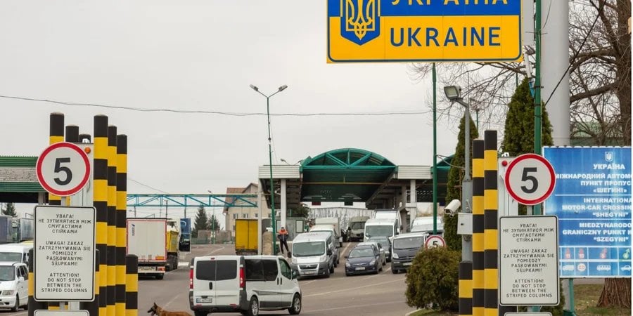 Ukraine-Poland border crossing points (Photo: IvanSemenovich/depositphotos)