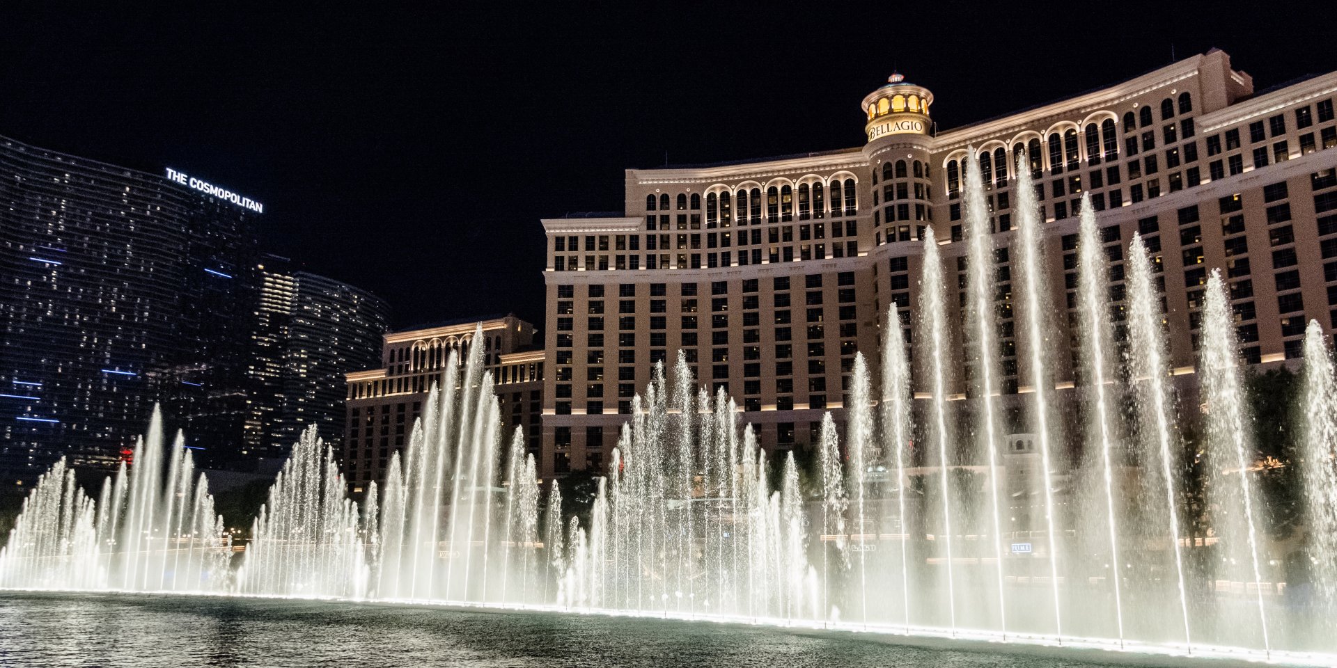 Готель Bellagio — це один з найвідоміших курортів на центральній вулиці Лас-Вегаса (Фото: Steve Harvey/Unsplash)