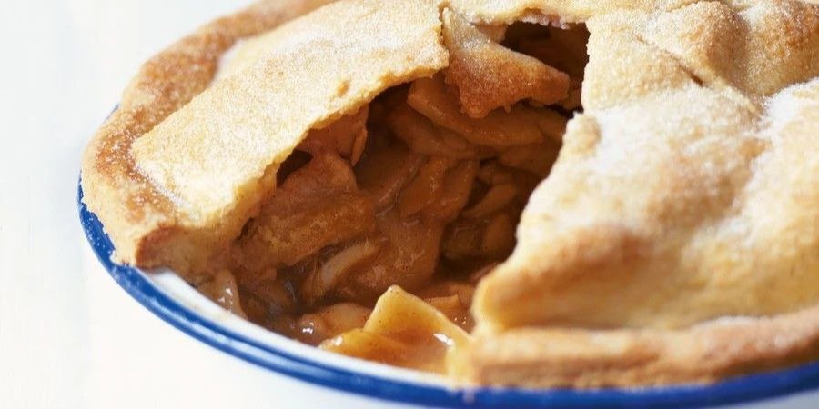 Домашний яблочный пирог с яблоками (Фото: bbcgoodfood.com)