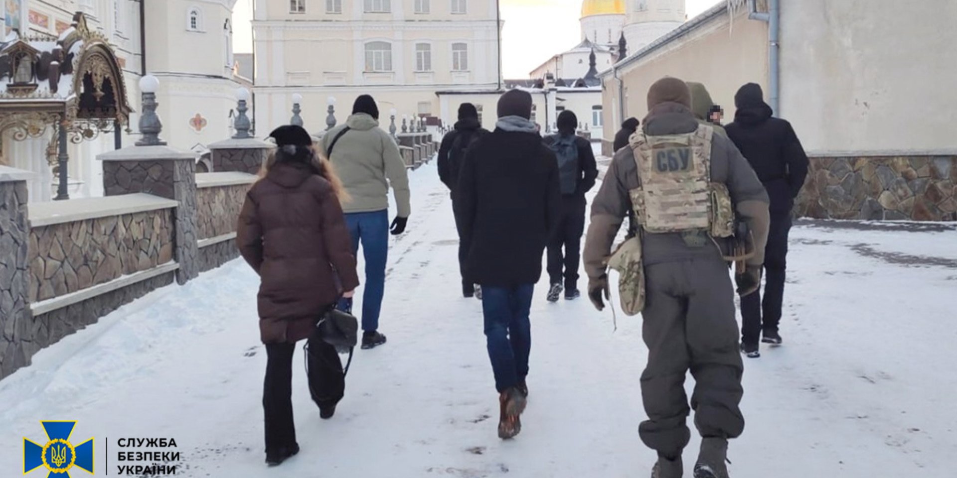 The SBU conducts searches in the Pochaiv Lavra (Photo: ssu.gov.ua)
