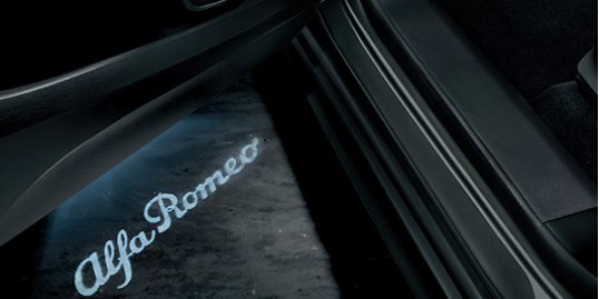 Новий компактний позашляховик вийде вже у квітні (Фото: Alfa Romeo)