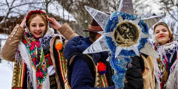 Традиція колядувати походить із часів язичництва. Фото ілюстративне (Фото: уanosh_nemesh/depositphotos)