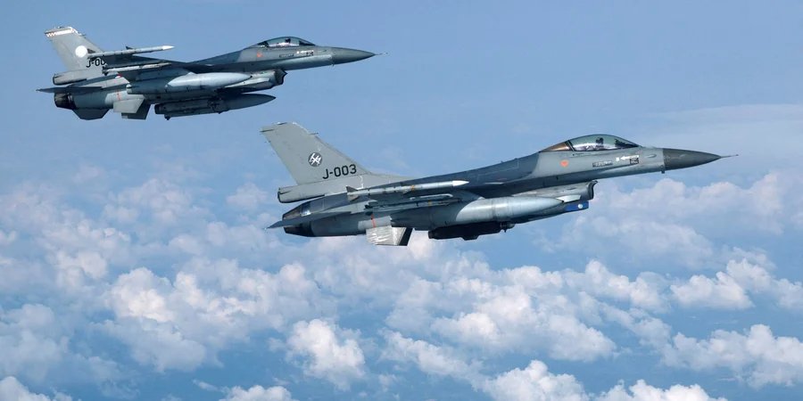 F-16 (Photo: REUTERS/Piroschka van de&nbsp;Wouw/File Photo)