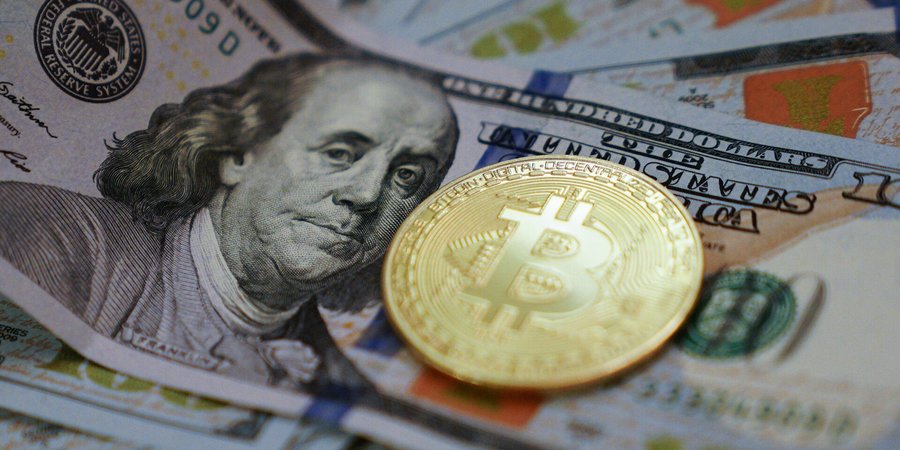 Транзакция биткоинов в истории вызвала панику в мире криптовалют / NV