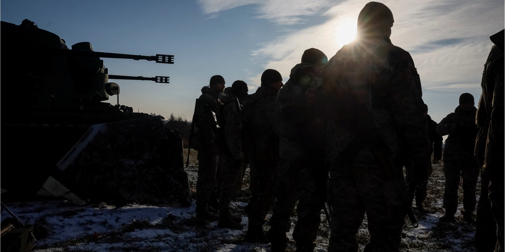 Zaluzhnyi and Umerov commented on the strengthening of mobilization under the new law (Photo: REUTERS/Gleb Garanich)