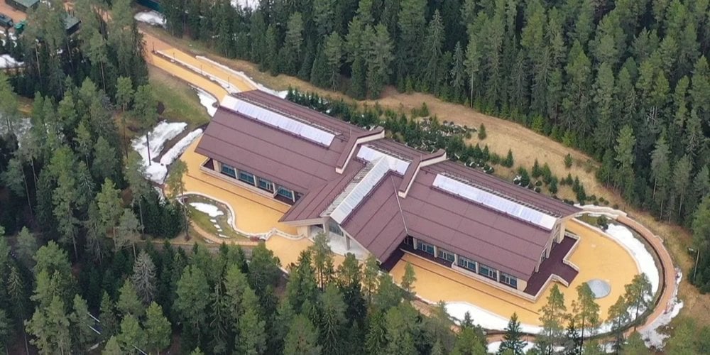 Putin's dacha on Valdai (Photo: Aleksey Navalny's anti-corruption fund)