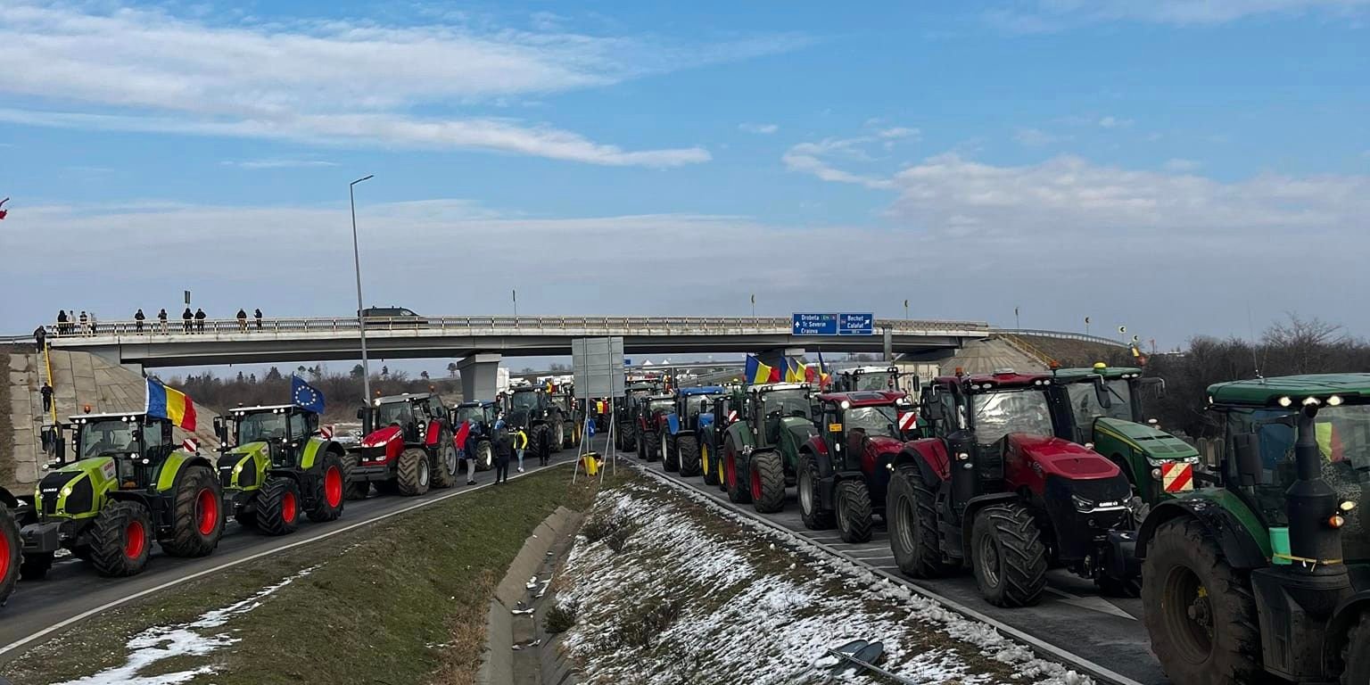 Protesting farmers in Romania (illustrative photo) (Photo: Sens & Contrasens în Agricultură via Facebook)