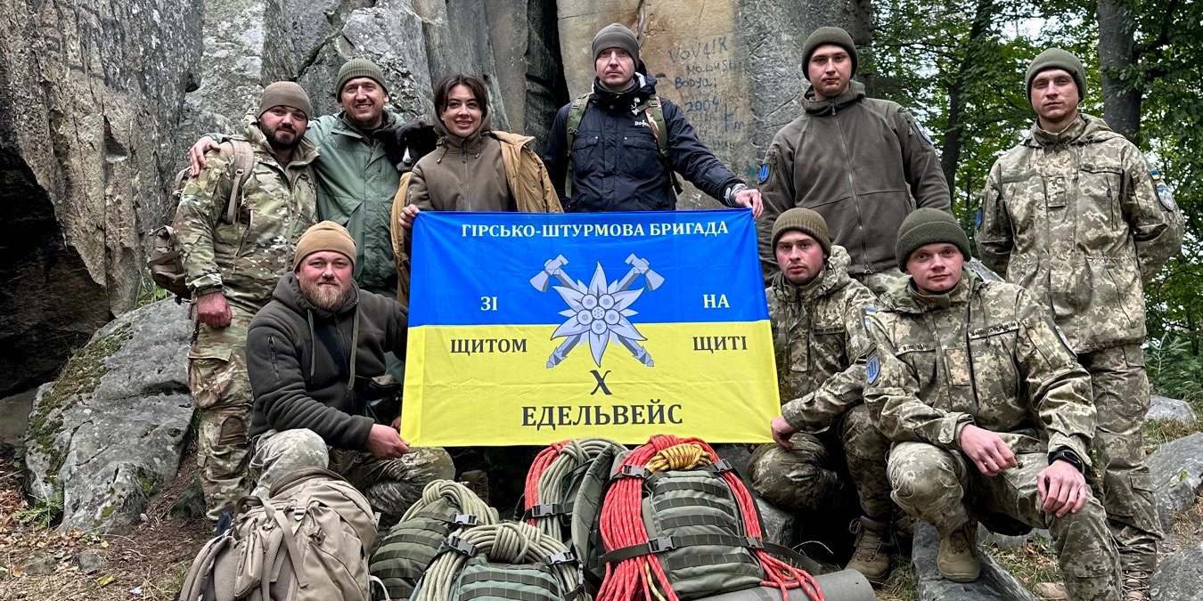 Ukrainian military gave an interview to Ramina Eshakzai (Photo: press service)