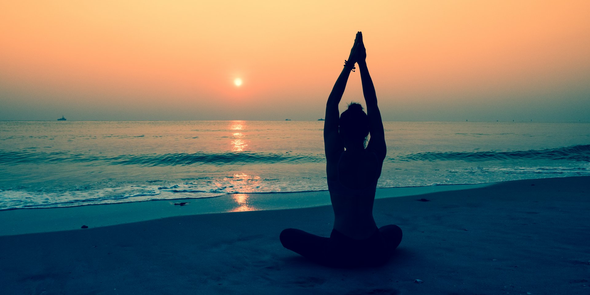 Йога (Фото: chevanon / freepik.com)