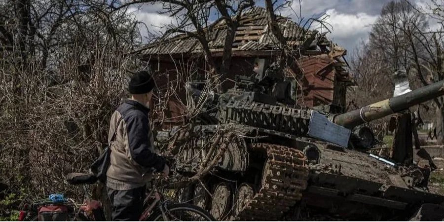 Destroyed Russian tank (Photo: Міністерство оборони України/Telegram)