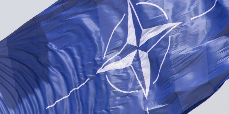 NATO flag (Photo: dlugo_svk / twitter)