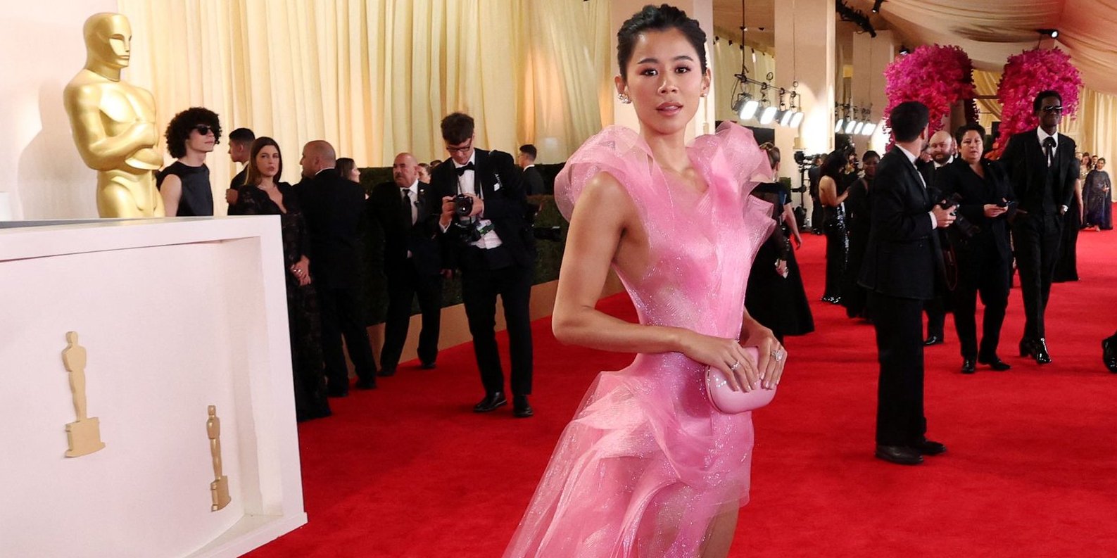 Лиа Льюис в платье от Lever Couture (Фото: REUTERS/Mario Anzuoni)