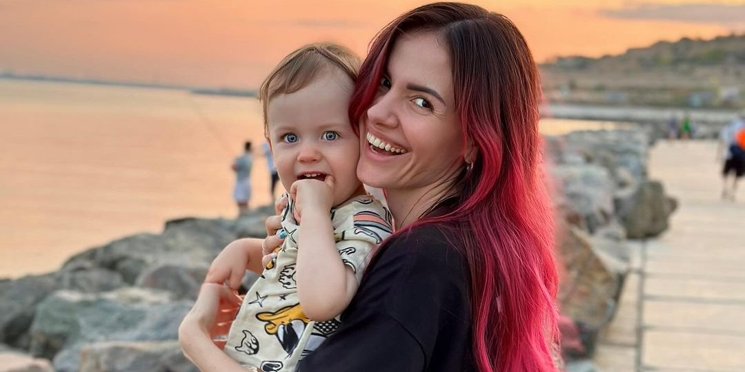 MamaRika розповіла про реакцію сина на вибухи (Фото: mamarika_official/Instagram)