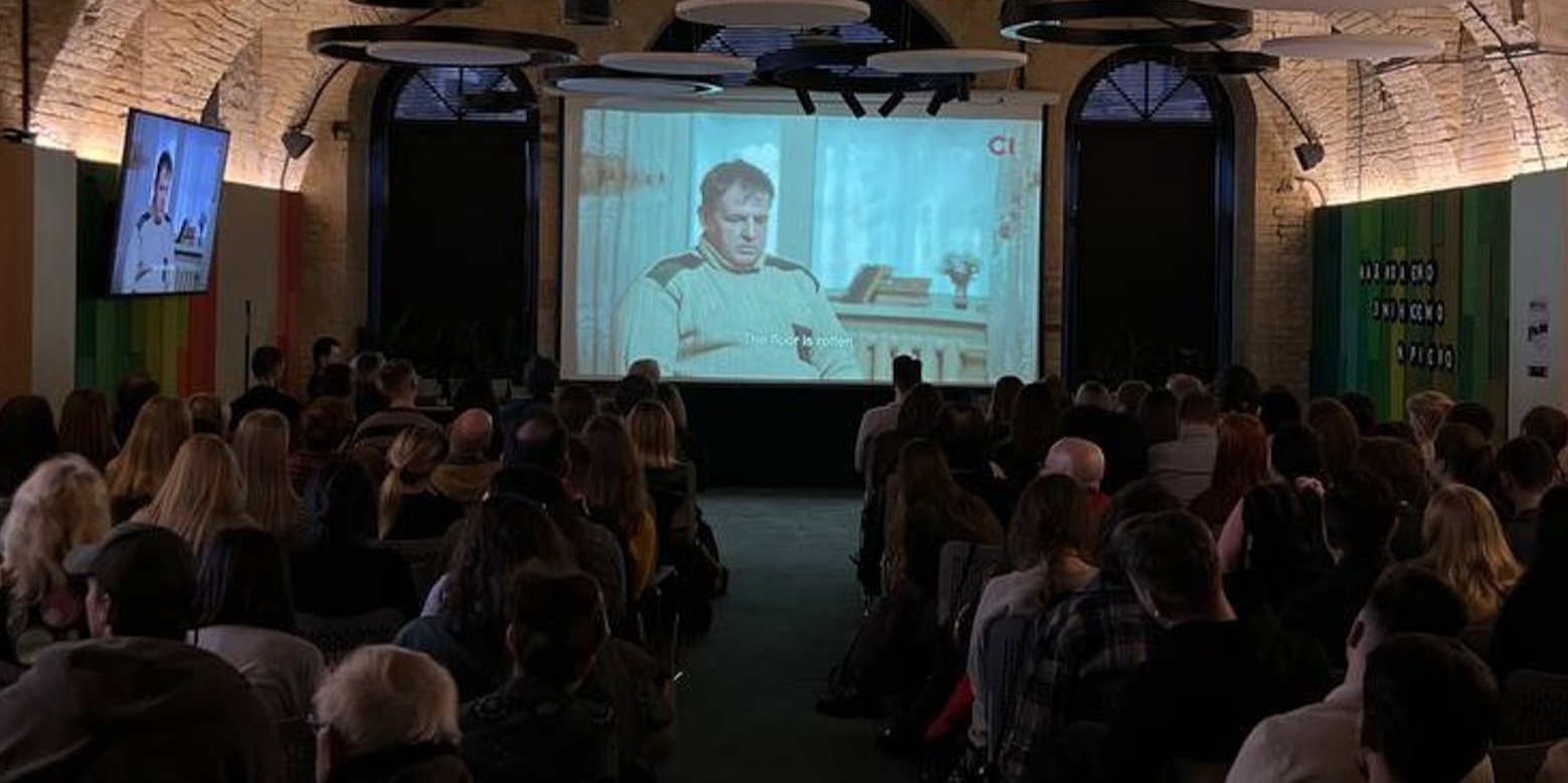 В Україні вийшов документальний фільм, який розповідає про злочини сексуального характеру російських військових проти українських чоловіків (Фото: @Слідство.Інфо)