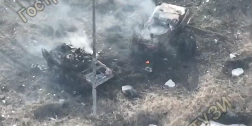 Destroyed Russian equipment near Ivanivske (between Bakhmut and Chasiv Yar) (Photo: Гострі Картузи / Телеграм)