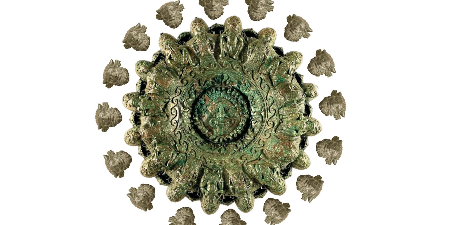 Нижняя сторона бронзовой лампы Кортоны (Фото: Museo dell’Accademia Etrusca e della Città di Cortona)
