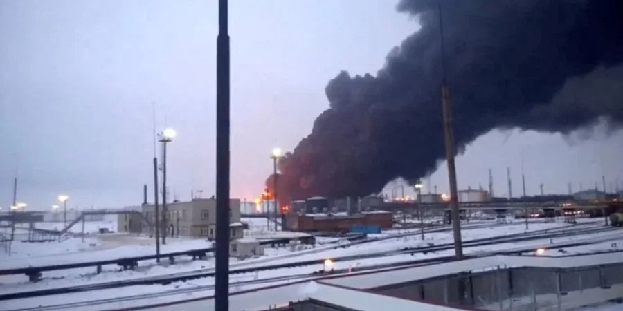 Ukraine has been actively attacking Russian refineries in recent weeks (Photo: Video Obtained By Reuters / via REUTERS)