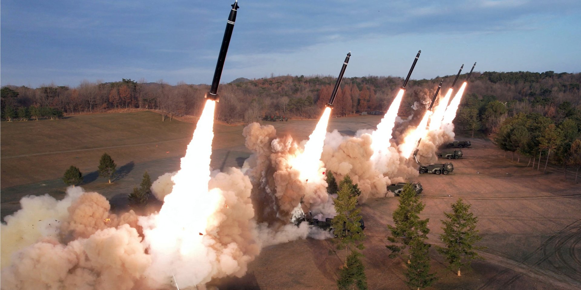 Учения КНДР под руководством Ким Чен Ына (Фото: KCNA через REUTERS)